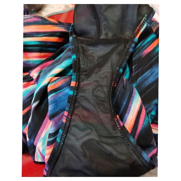 Torrid Multicolor Peekaboo One Piece Swimsuit Size 4 - Picture 5 of 8